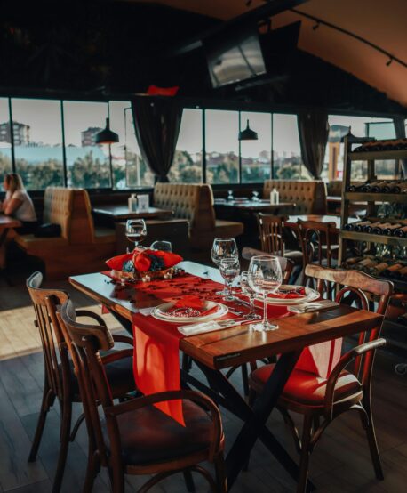 Services Cryan’s Tavern